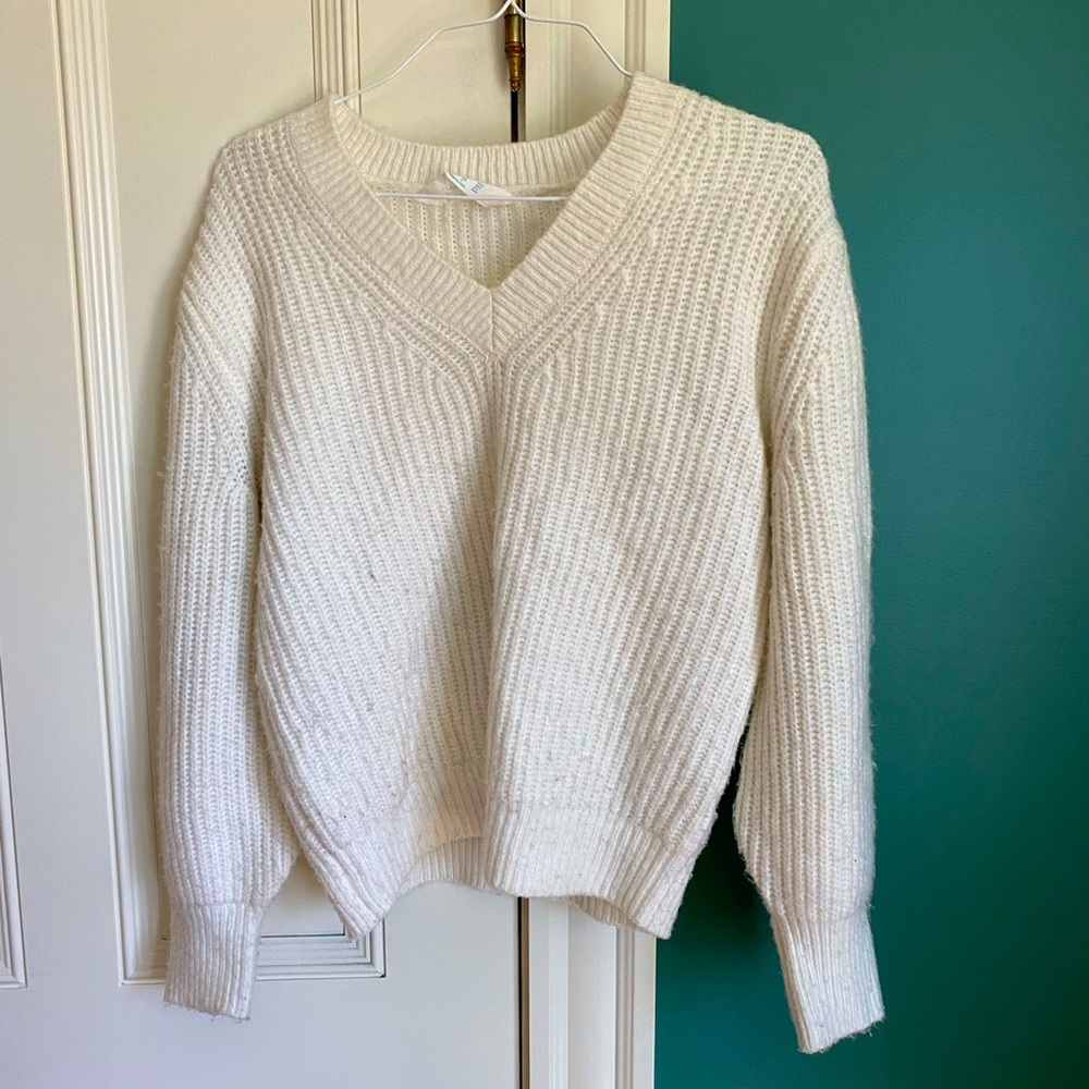Perfect sweater for winter to layer